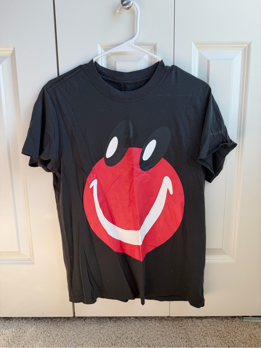 Lululemon All Yours T-Shirt *Graphic
Graphite Grey Size 4